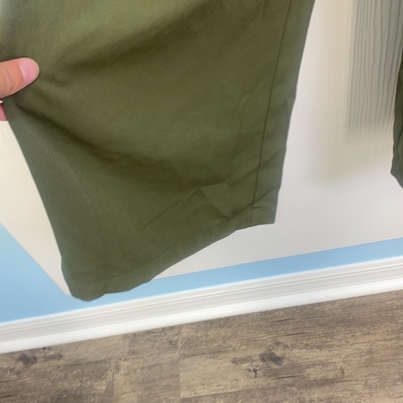 A new day - Army Green sleeveless Jump Suit XS - Picture 14 of 16